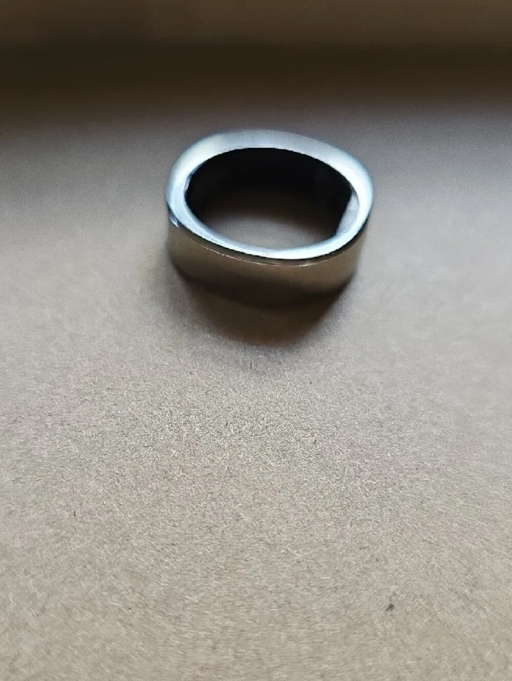 RingConn Gen 2 Ultra-Thin Silver Smart Ring Size 9- Activity & Sleep Tracker